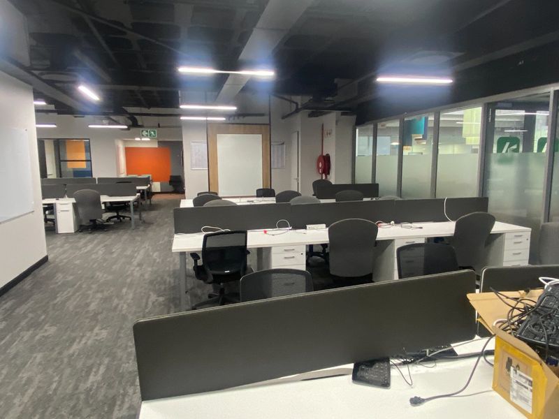 760 Premium Office Spaace to Let - Photo 4