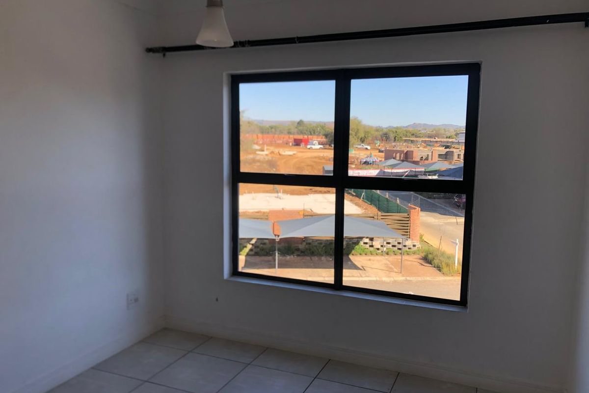 Modern 1-Bedroom Apartment To Rent at Greencreek Lifestyle Estate – Available Immediately - Photo 5