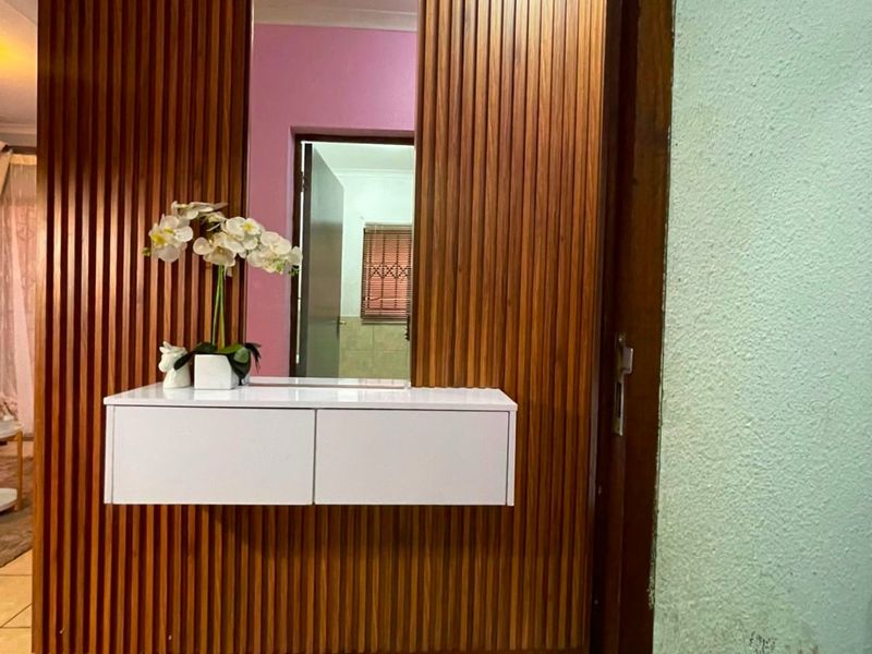 Spacious 3 Bed Apartment in The Orchards - Photo 5