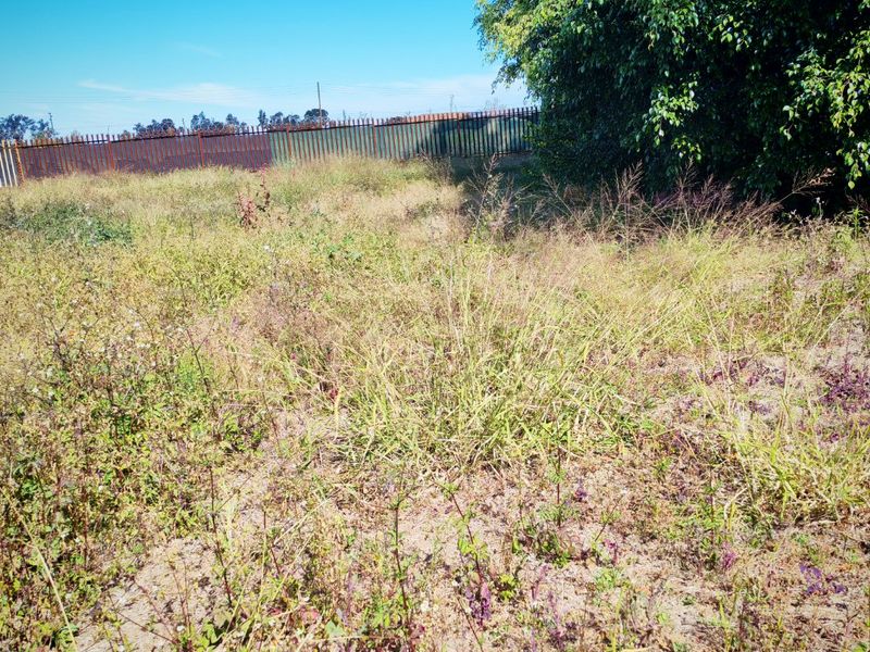 Vacant Industrial Land For Sale in Magna Via - Photo 2