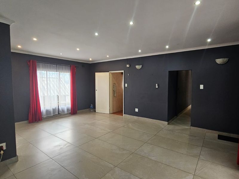Neat, Secure, Move in Ready,Your New Beginning Starts Here!! - Photo 10