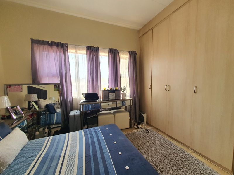 Modern and Airy 2-Bedroom Apartment in Secure 21 Sunset Avenue – Lonehill Ext 71 - Photo 6
