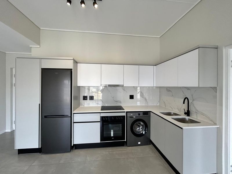 1 BEDROOM  LUXURY APARTMENT TO LET - Photo 4