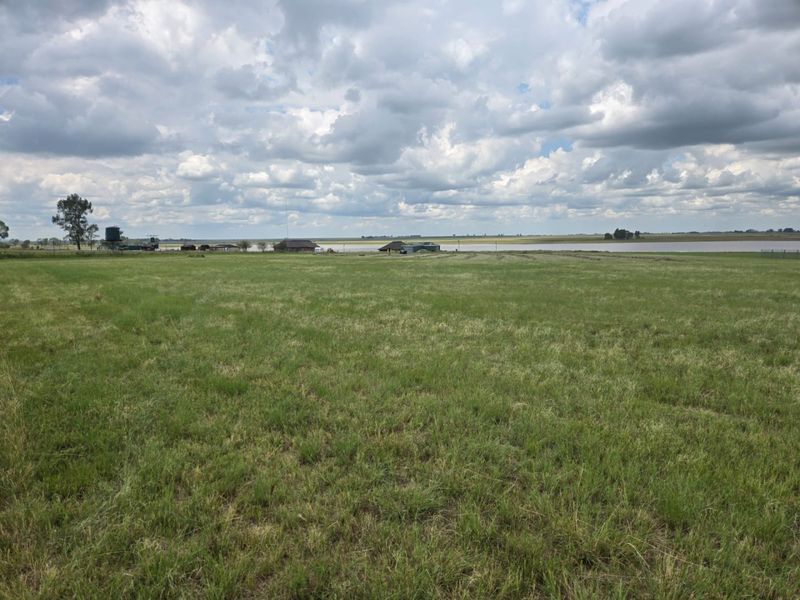 Prime Investment Opportunity on the Vaal Dam - Photo 1