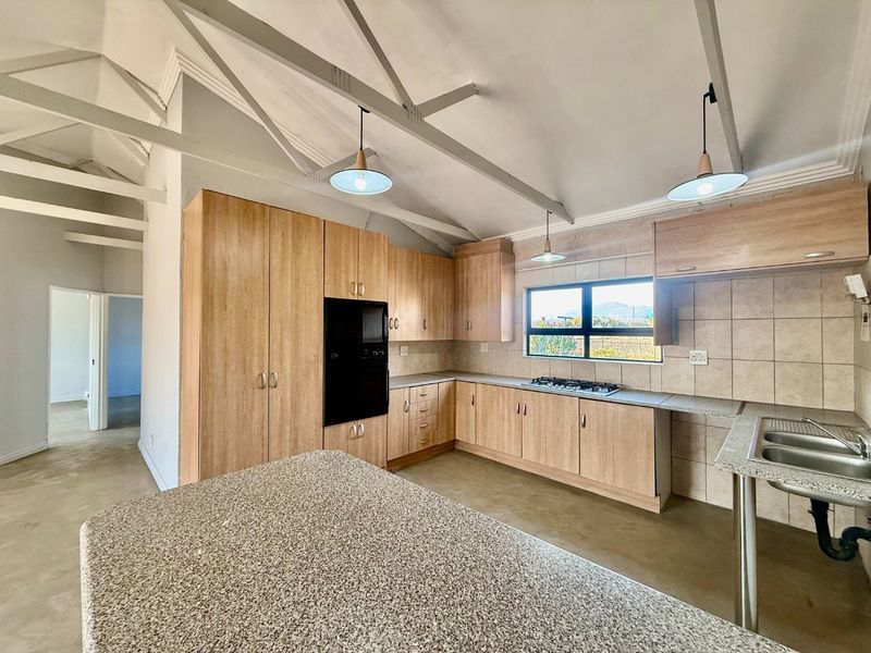 Step into this stunning, modern family home that perfectly combines style, comfort, and practicality. - Photo 9