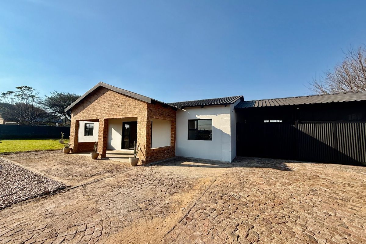 Step into this stunning, modern family home that perfectly combines style, comfort, and practicality. - Photo 2