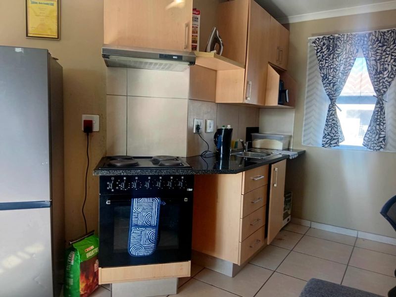Beautiful 2 bedroom 1 bathroom first floor unit available for rent in The Stewards, Lakefield - Photo 1