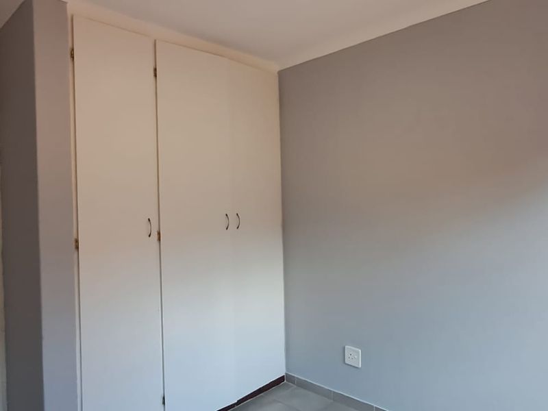 Modern Garden Apartment in Sought-After Chancliff Ridge - Photo 4