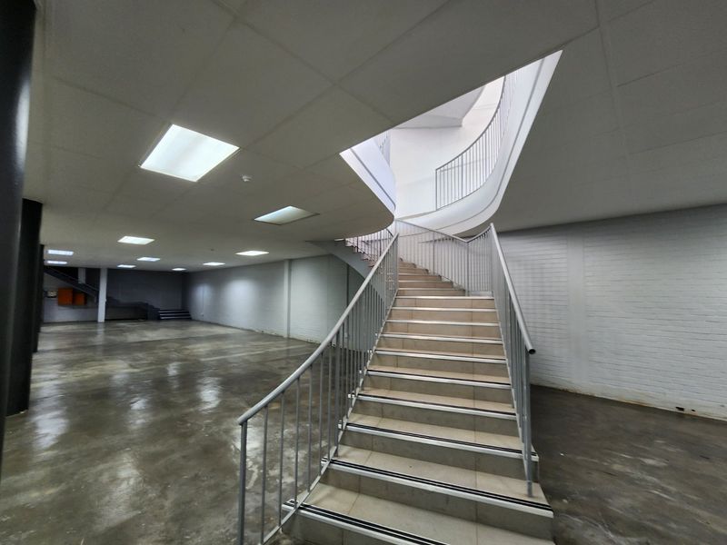 Prime Business Building for Sale in Klerksdorp CBD. Price Negotiable. - Photo 4