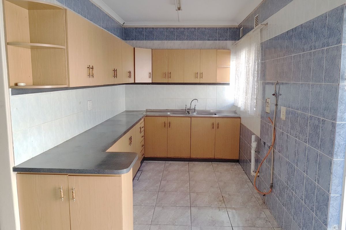 Three-Bedroom Home with Two Income-Producing Cottages - Photo 2