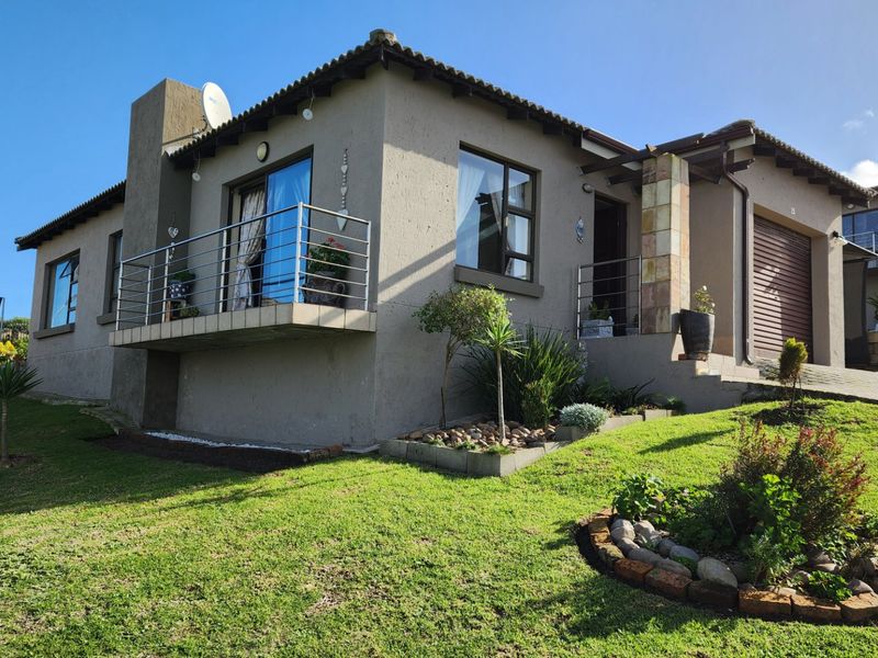 Cosy Townhouse... Popular Complex !!! - Photo 1