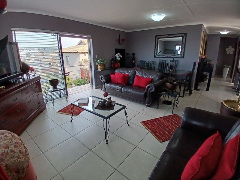 Cosy Townhouse... Popular Complex !!! - Photo 9