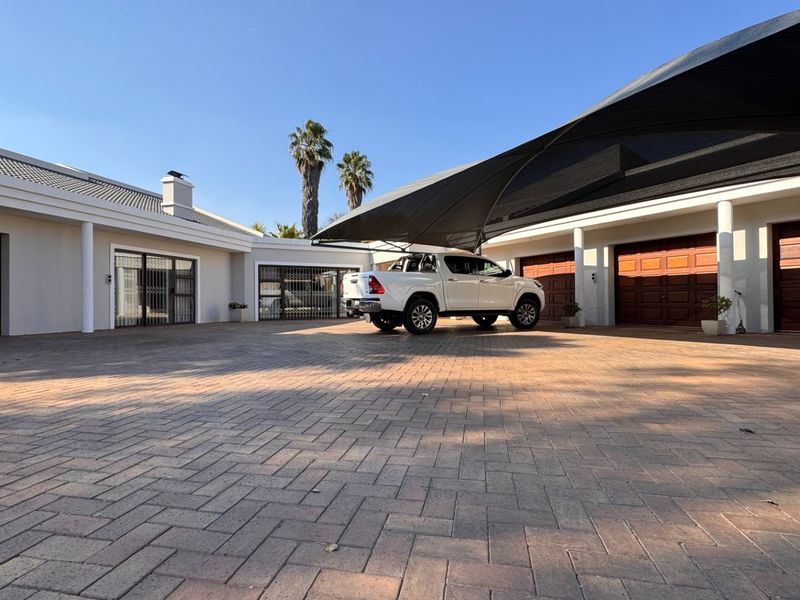 Live the dream, luxury that has it all in Three Rivers Proper - Photo 3