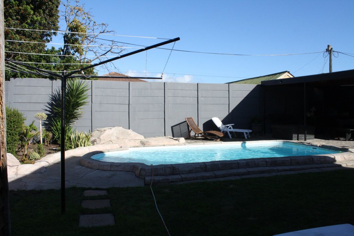 3 Bedroom House for Sale in Townsend Estate - Photo 5