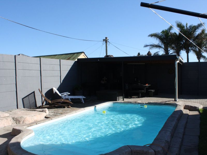 3 Bedroom House for Sale in Townsend Estate - Photo 6