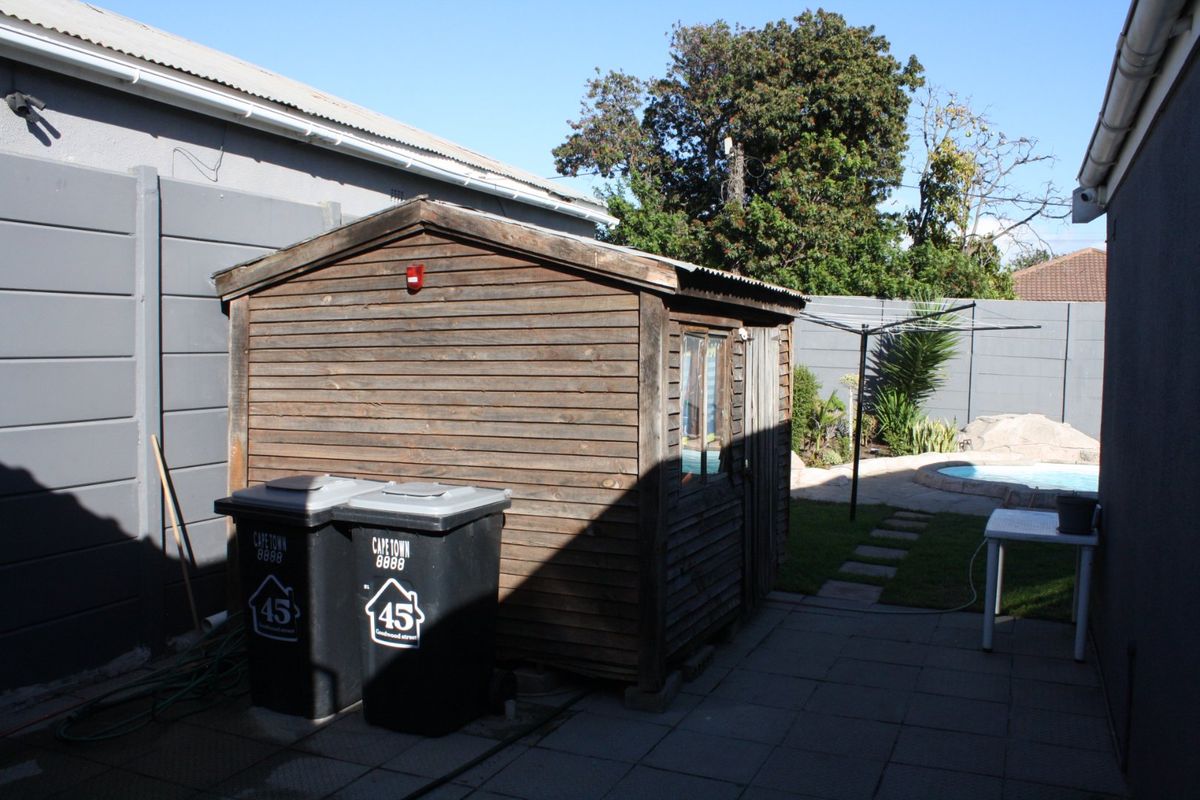 3 Bedroom House for Sale in Townsend Estate - Photo 4