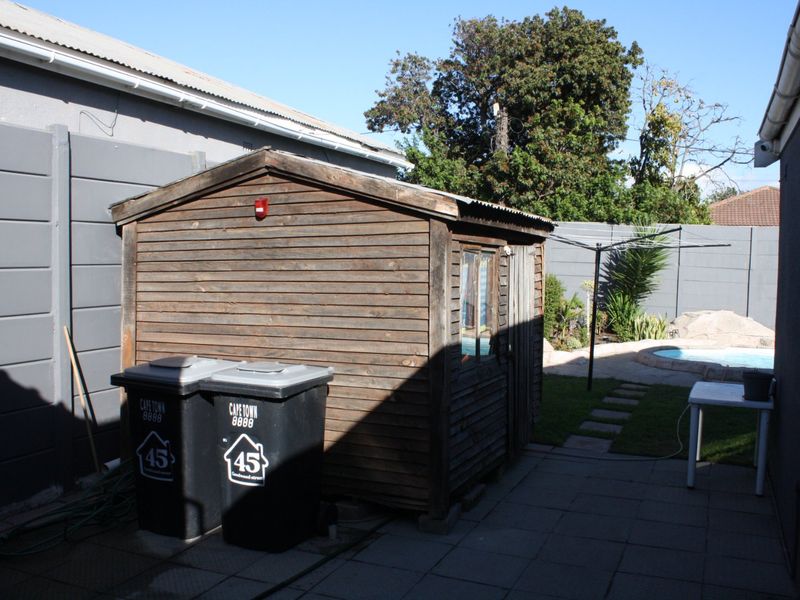 3 Bedroom House for Sale in Townsend Estate - Photo 4