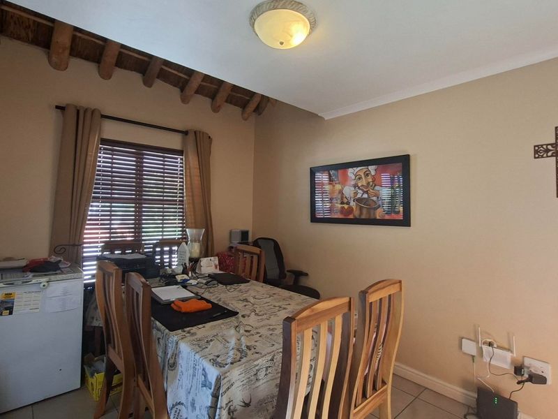 3 Bedroom Duplex Home in Shelley Point – Walking Distance to the Beach - Photo 9