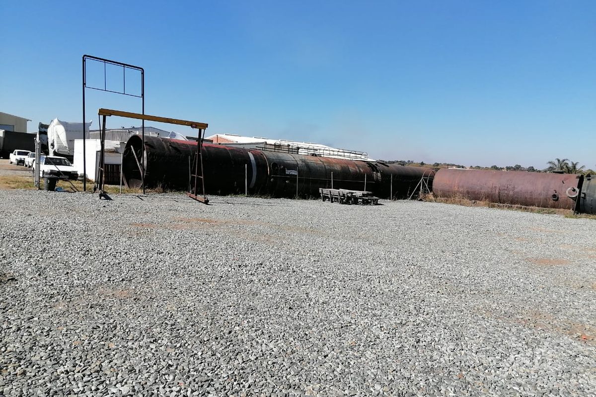 4000 SQUARE METERS INDUSTRIAL BUSINESS PROPERTY FOR RENTAL - Photo 4