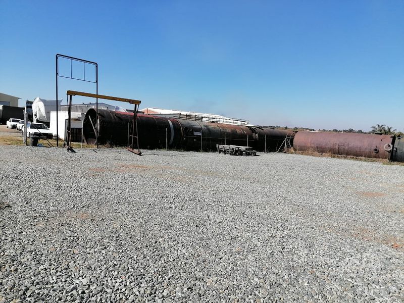 4000 SQUARE METERS INDUSTRIAL BUSINESS PROPERTY FOR RENTAL - Photo 4