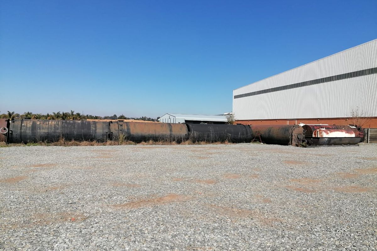 4000 SQUARE METERS INDUSTRIAL BUSINESS PROPERTY FOR RENTAL - Photo 2