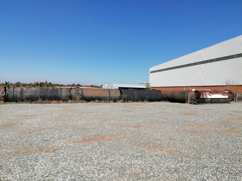 4000 SQUARE METERS INDUSTRIAL BUSINESS PROPERTY FOR RENTAL - Photo 2