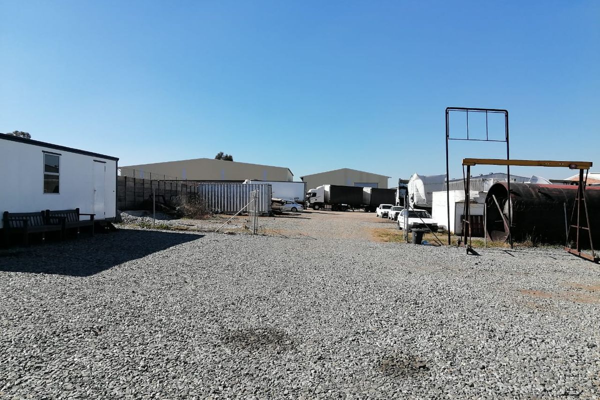4000 SQUARE METERS INDUSTRIAL BUSINESS PROPERTY FOR RENTAL - Photo 3
