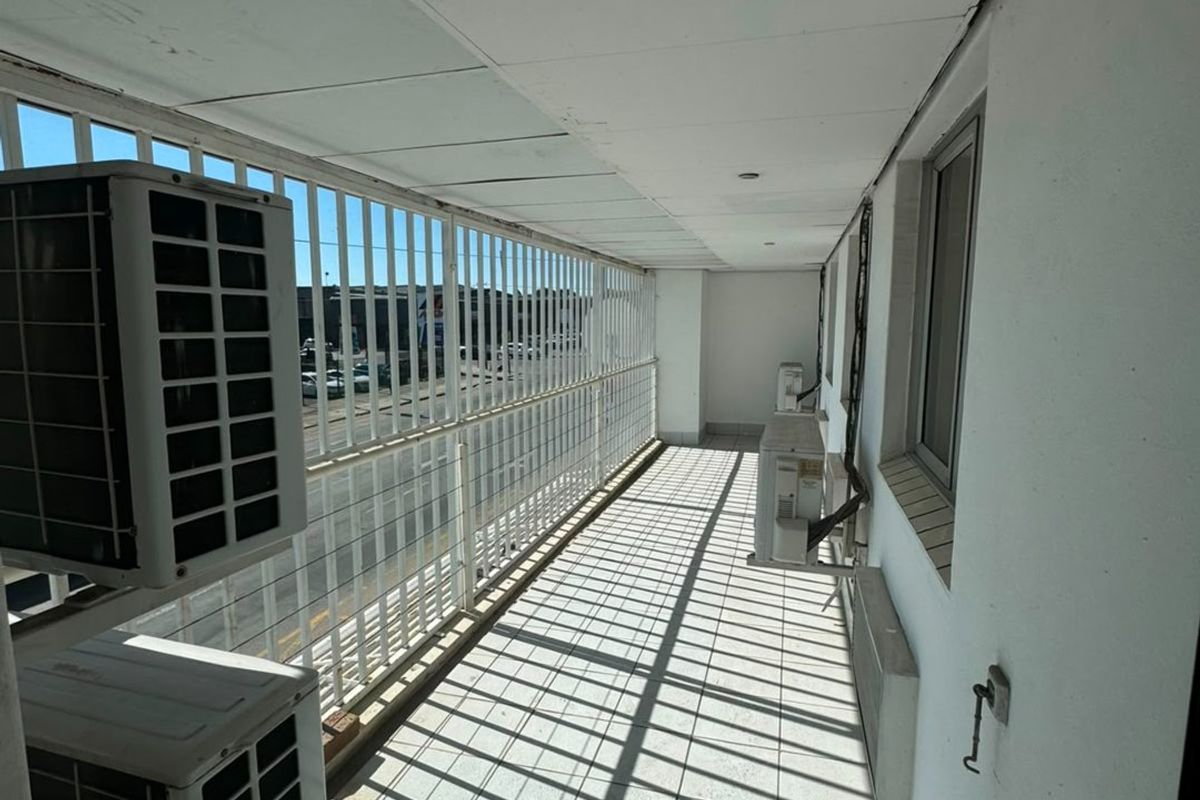 PRIME COMMERCIAL OFFICE SPACE AVAILABLE - Photo 2