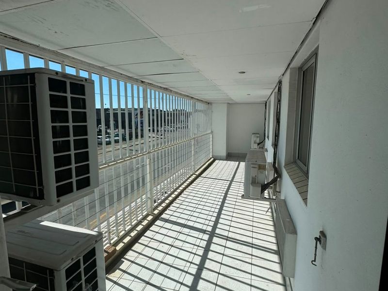 PRIME COMMERCIAL OFFICE SPACE AVAILABLE - Photo 2