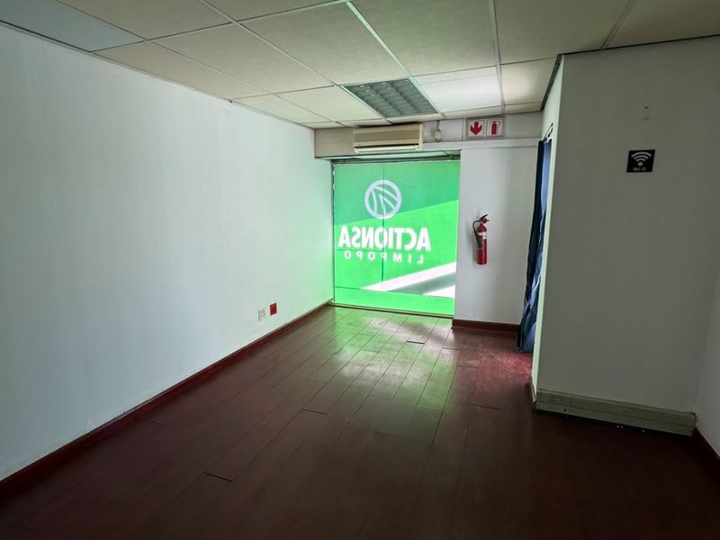 PRIME COMMERCIAL OFFICE SPACE AVAILABLE - Photo 6