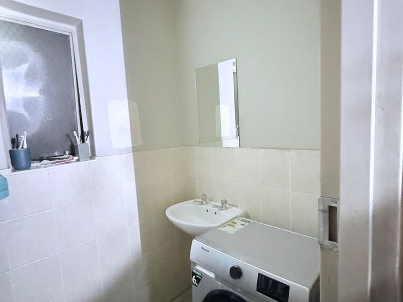 2 Bedroom 2 Bathroom For Rent - Photo 8