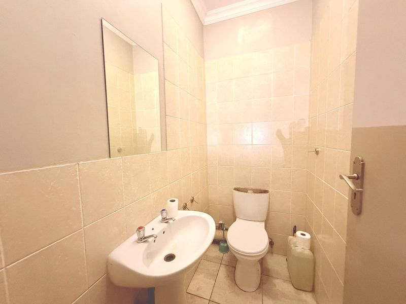 2 Bedroom 2 Bathroom For Rent - Photo 6