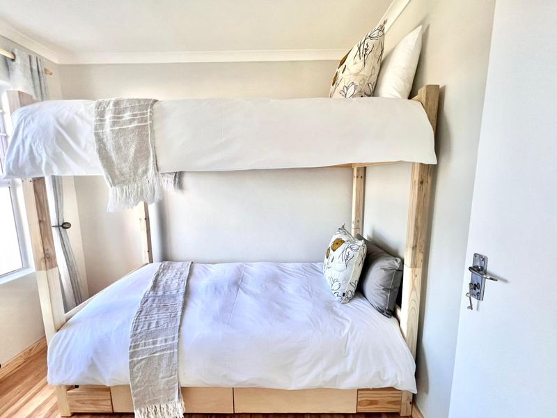 Marina Martinique Apartment – Coastal Living at Its Finest - Photo 8