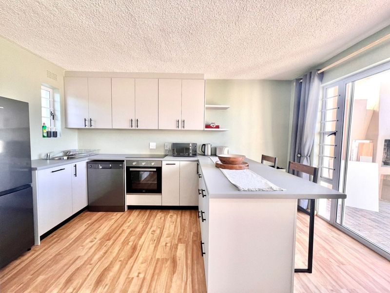 Marina Martinique Apartment – Coastal Living at Its Finest - Photo 6