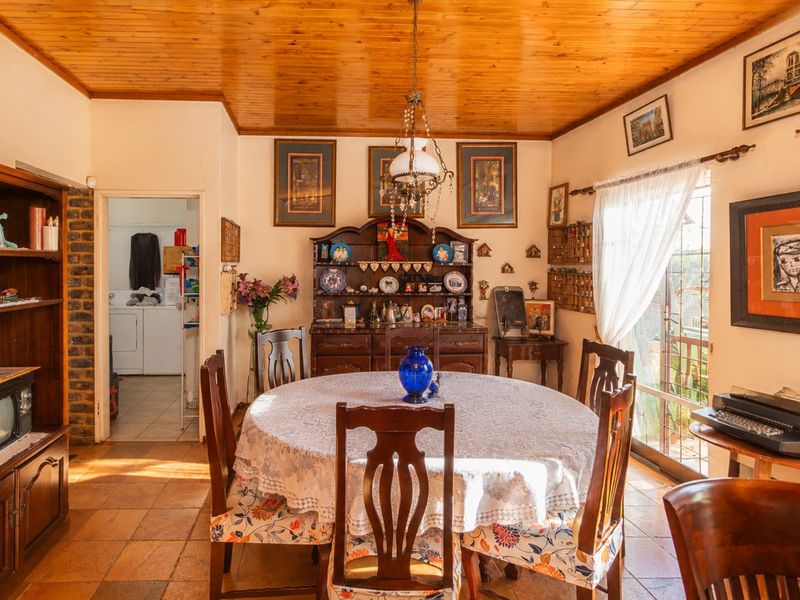The property that offers more than comfort and style. - Photo 8