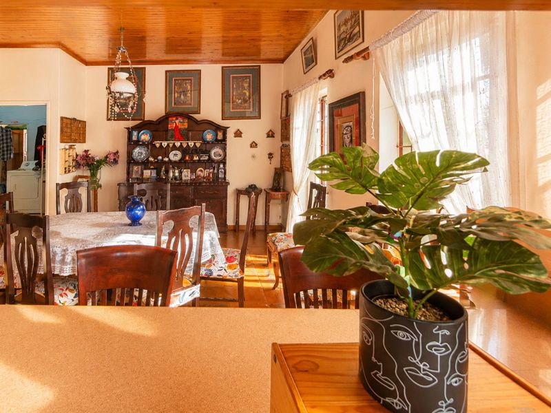 The property that offers more than comfort and style. - Photo 7