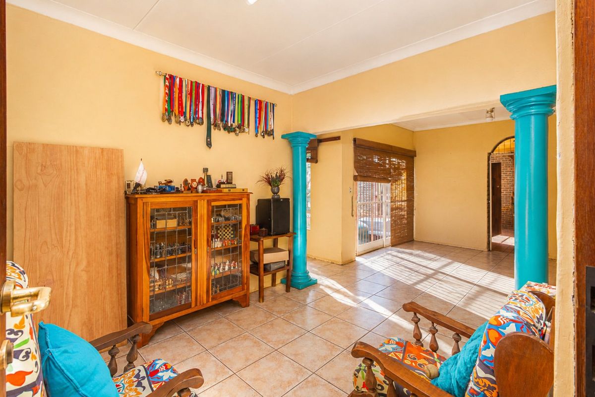 The property that offers more than comfort and style. - Photo 4