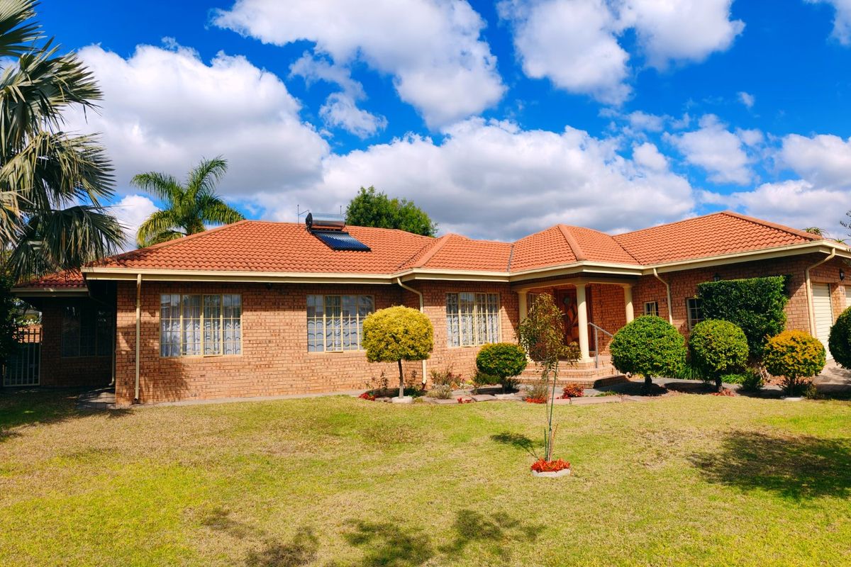 House for sale in Bosveldsig, Modimolle - Photo 2