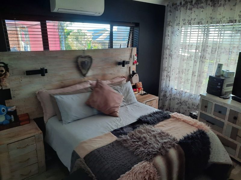 The Ultimate Semigration Dream: 100% Off-Grid, Level Coastal Living in Tergniet - Photo 7