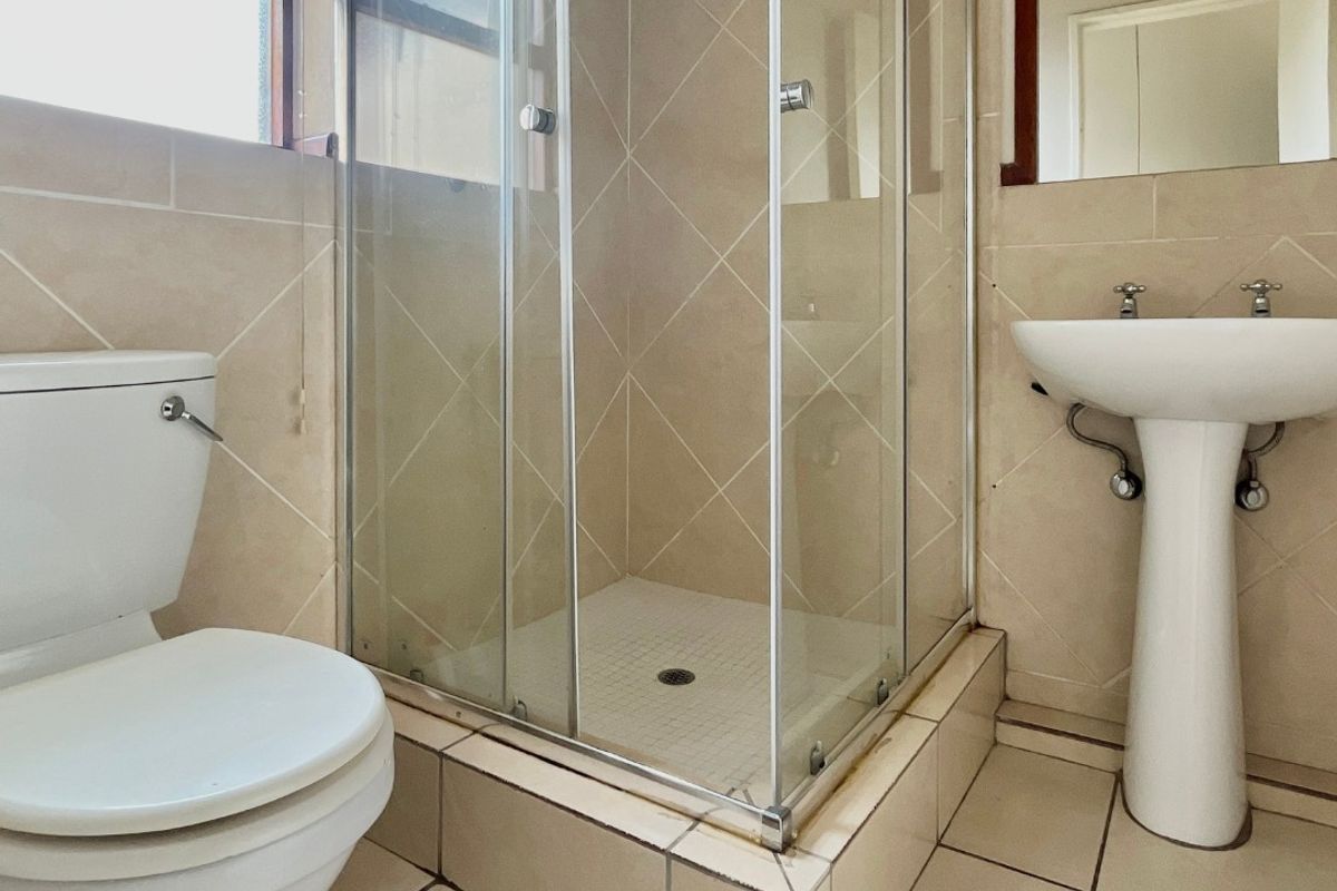 studio apartment for sale Lonehill  - Photo 5