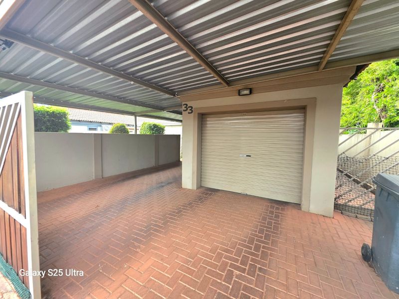 3 Bedroom Townhouse in the beautiful Tower Fluit Complex in Montana - Photo 3