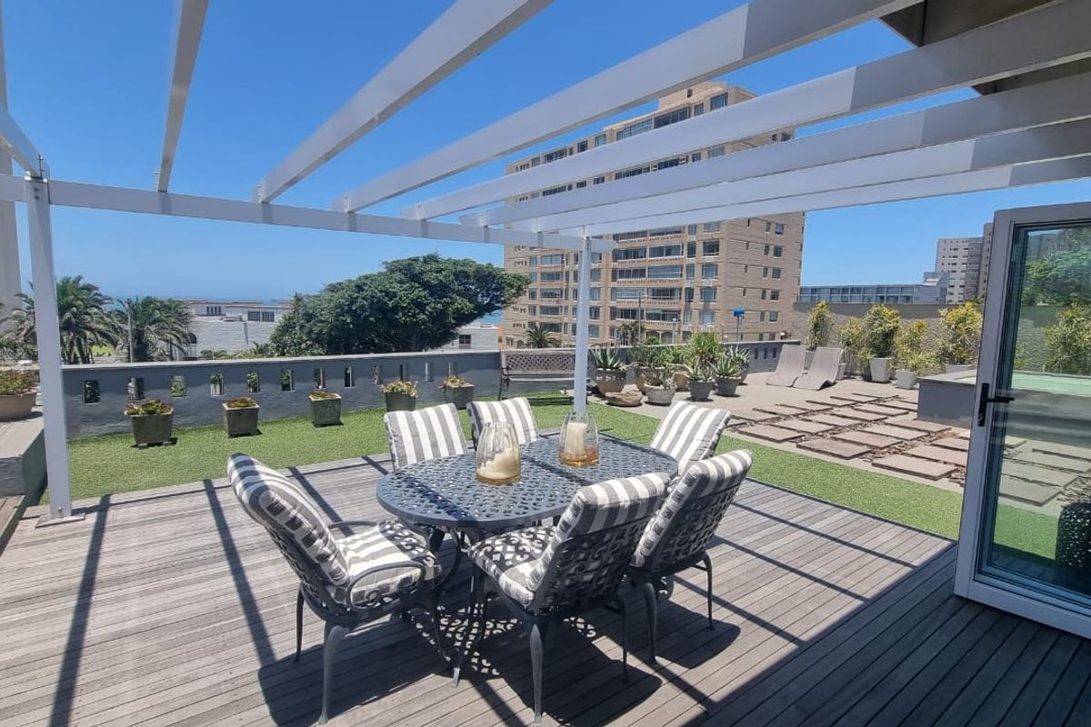 To rent Umhlanga, executive, fully furnished 3 bedroom beachfront apartment. - Photo 5