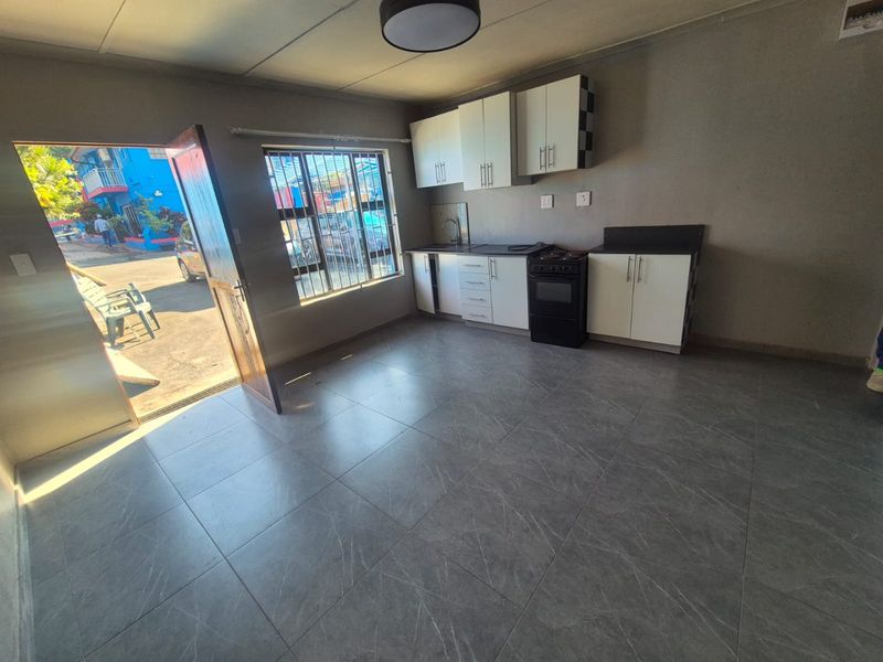 Neat 1-Bedroom Granny Cottage to Let – Merewent, Navy R4500pm - Photo 4