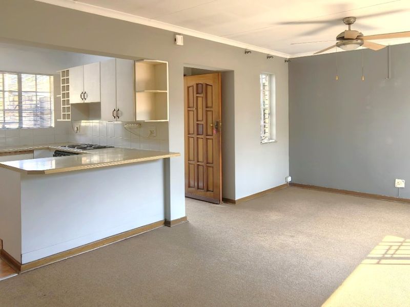 1 Bedroom Simplex in Retirement Village - Photo 1