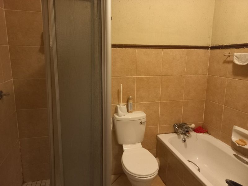 2-Bedroom Apartment for Sale in Mooikloof Ridge Estate - Photo 7