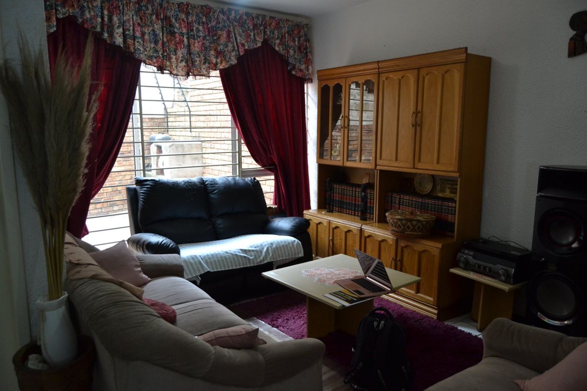 Spacious La Rochelle Flat with3 Spacious Bedrooms - Photo 3