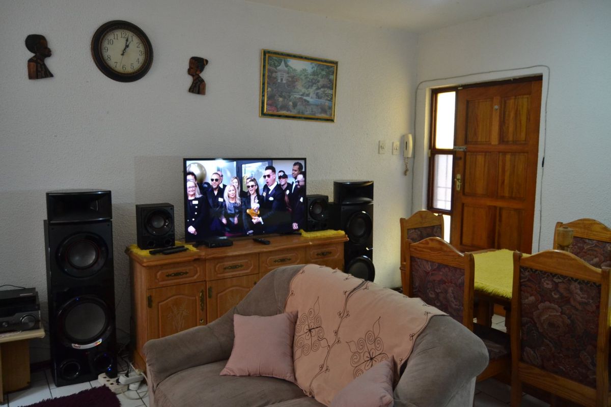 Spacious La Rochelle Flat with3 Spacious Bedrooms - Photo 4
