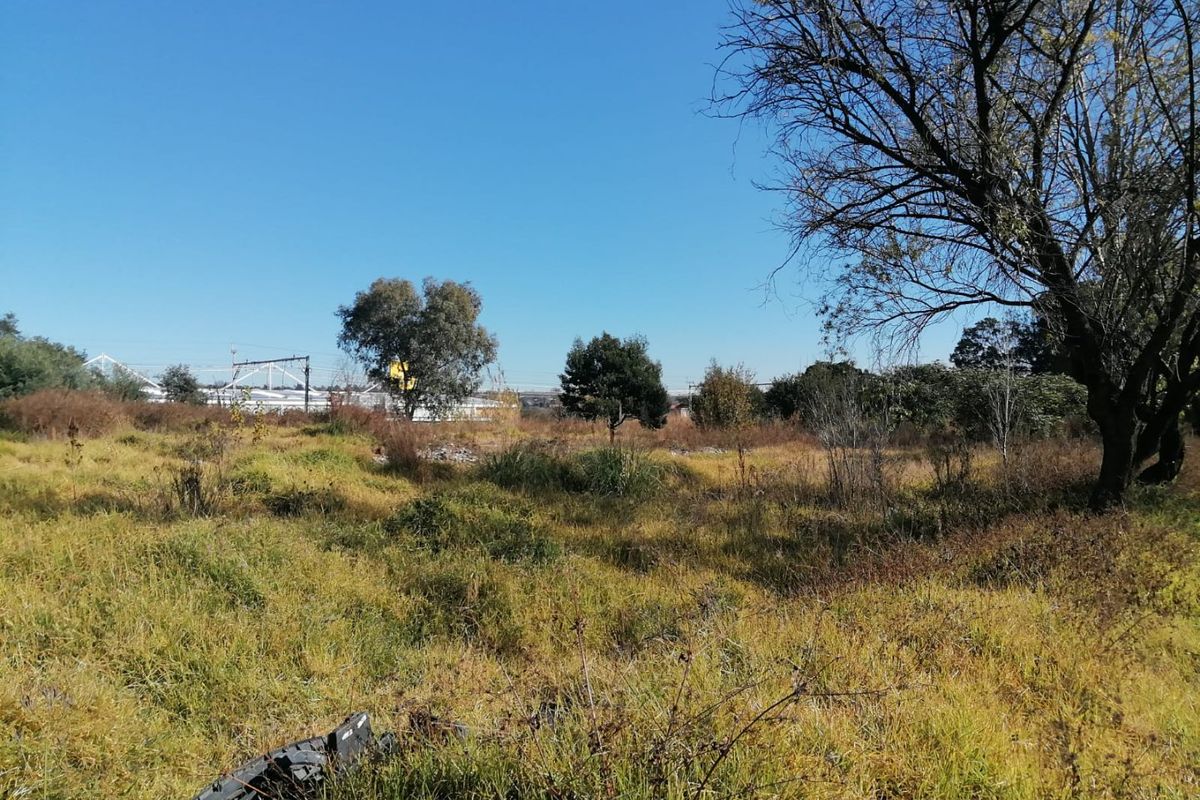 2000 SQUARE METERS MIXED USED REZONED VACANT LAND BUSINESS PROPERTY FOR RENTAL - Photo 3