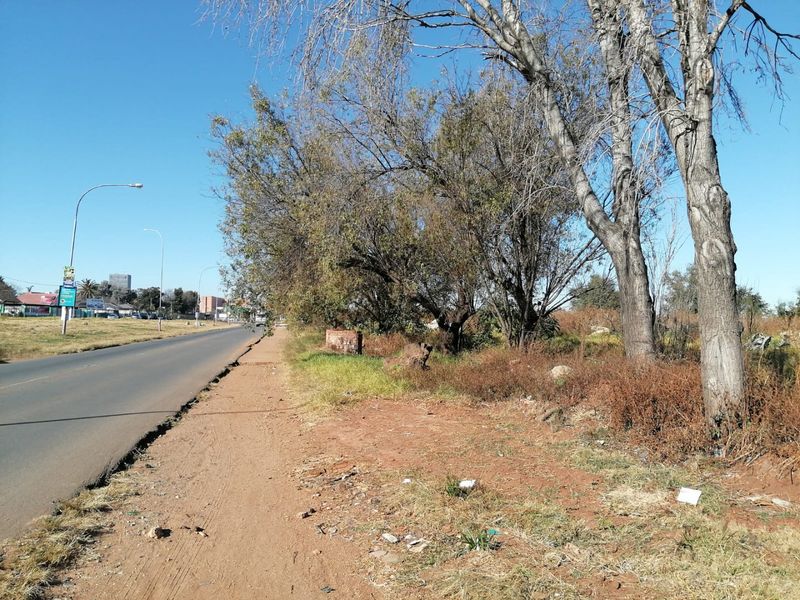6500 SQUARE METERS MIXED USED REZONED VACANT LAND BUSINESS PROPERTY FOR RENTAL - Photo 4