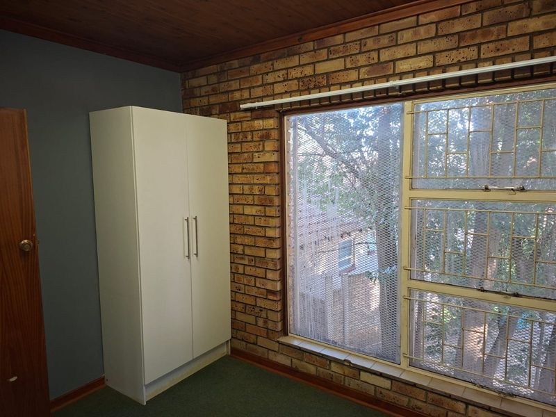 Charming Flamwood flat with fibre and secure parking - Photo 10